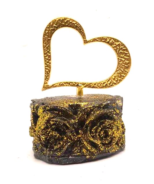 μπομπονιέρα γάμου πέτρα λουλούδι με καρδιά τιμή 1.70€