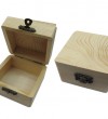 Ξύλινο αλουστράριστο τετράγωνο κουτάκι 8 x 8 x 5 cm